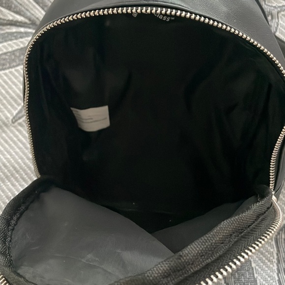 Kids backpack - Picture 2 of 5